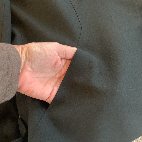 JonesNewYork blazer. - Picture 13 of 16